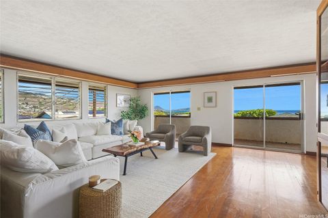 917 15th Avenue Honolulu HI 96816