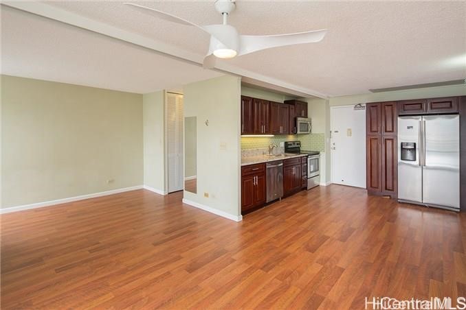 1655 Makaloa Street 1002