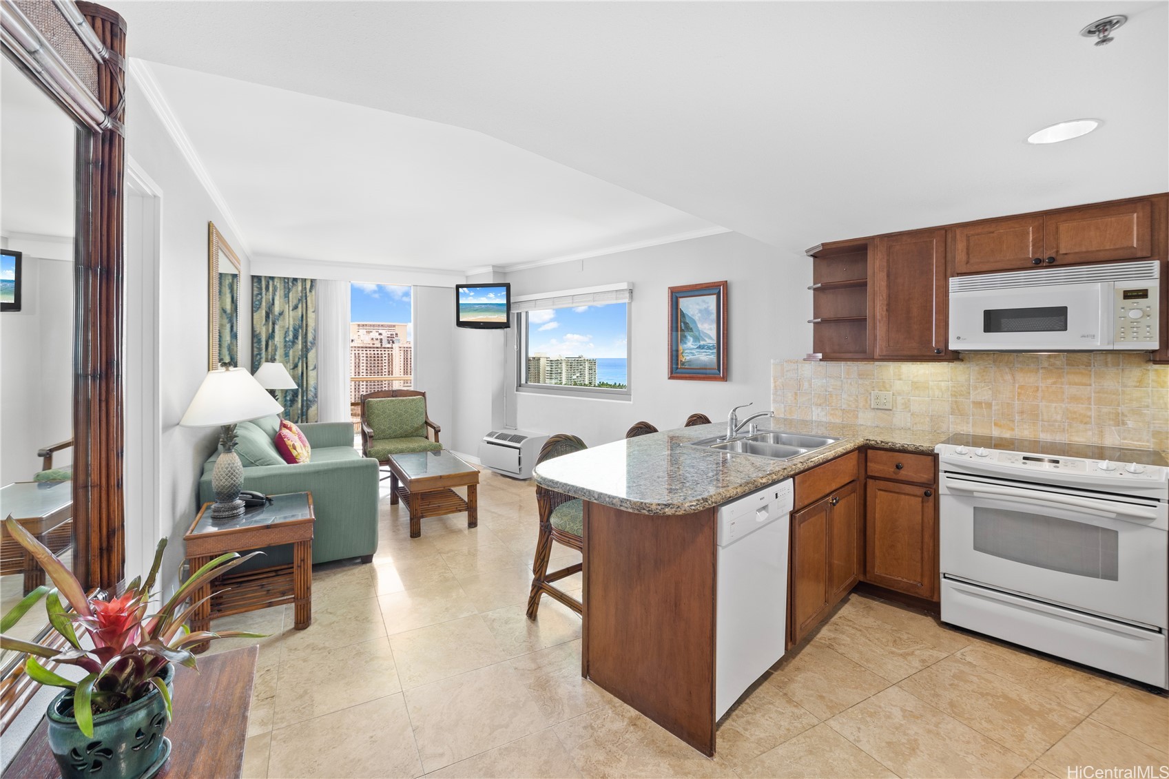 2045 Kalakaua Avenue 1607