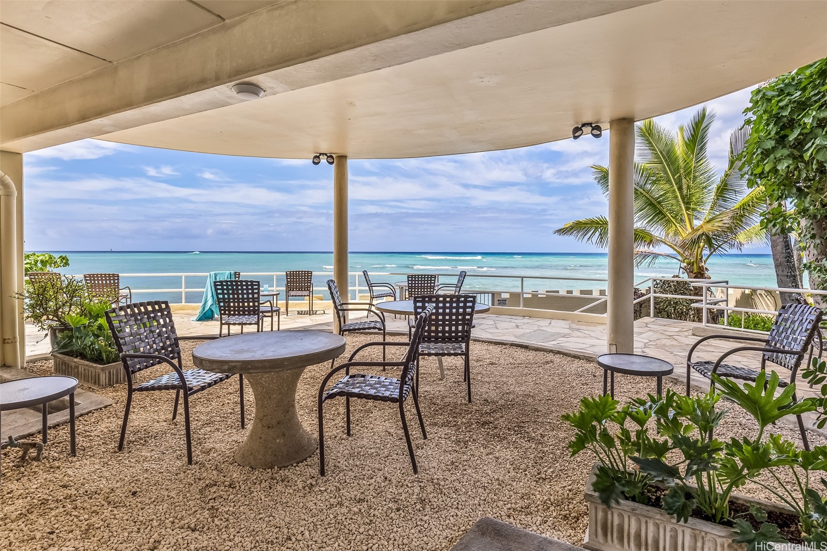 Castle Surf Apts Condominium