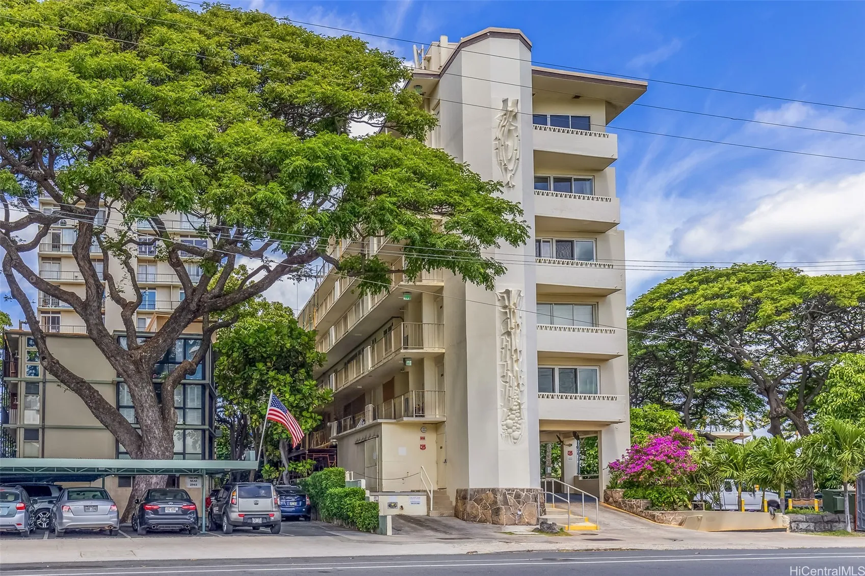 Honolulu, Hawaii 96815, United States, 1 Bedroom Bedrooms, ,1 BathroomBathrooms,Residential,Active,162064