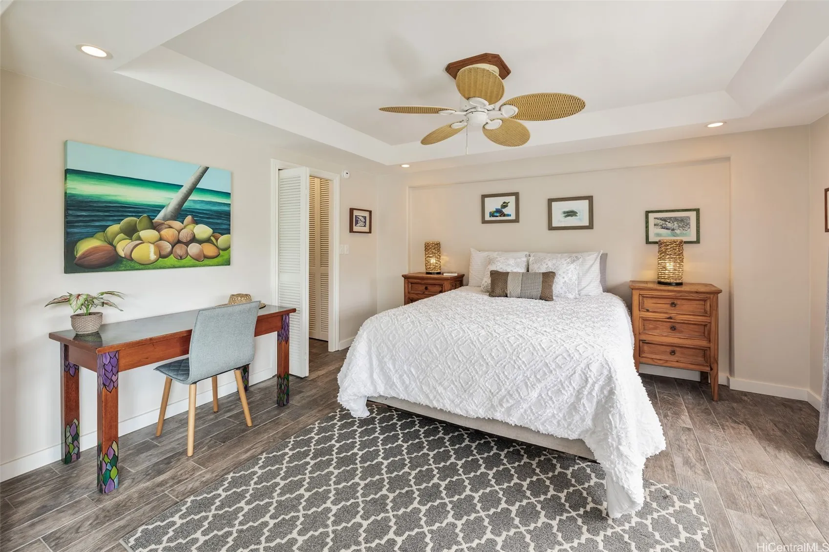 Honolulu, Hawaii 96815, United States, 1 Bedroom Bedrooms, ,1 BathroomBathrooms,Residential,Active,162064