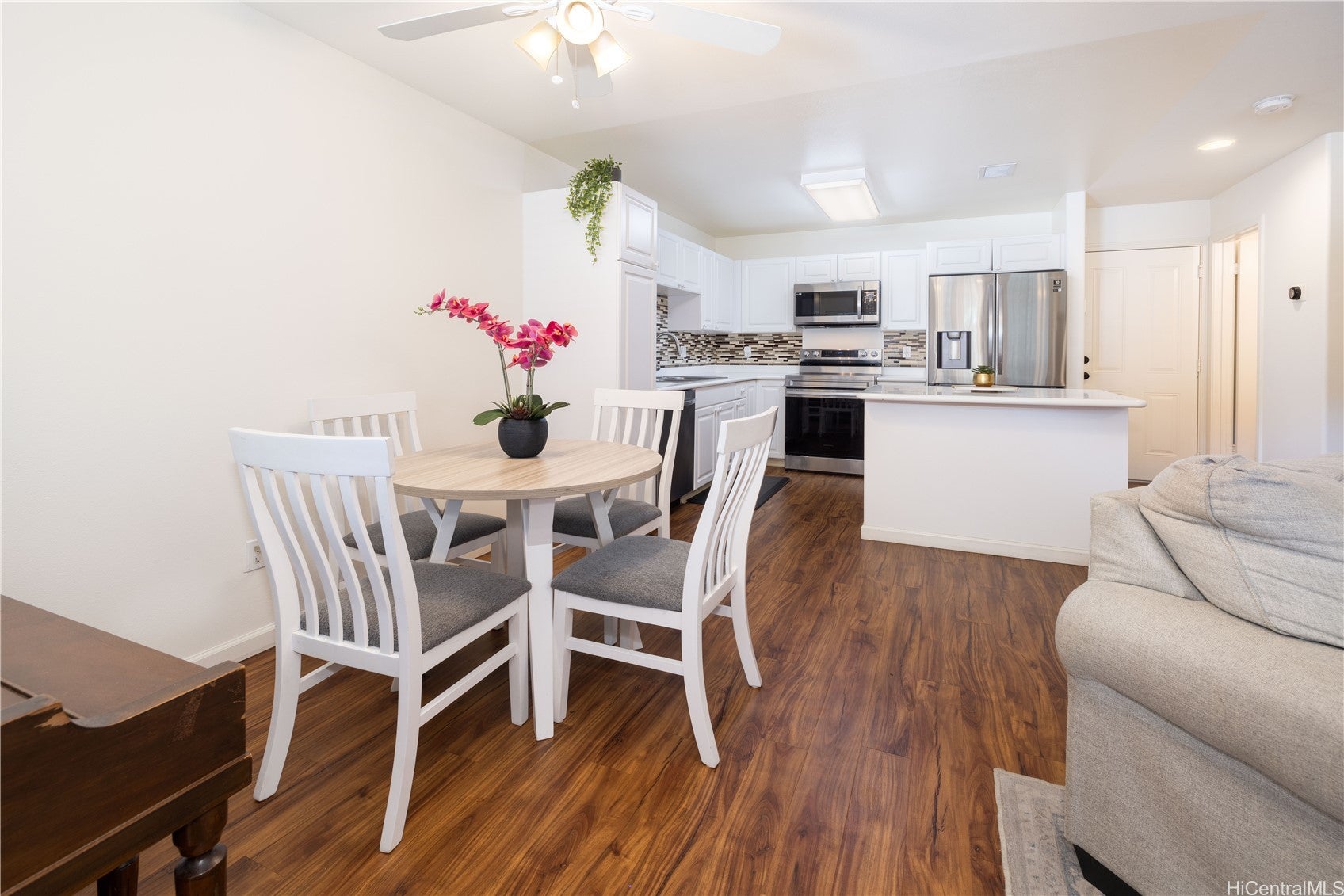 91-2093 Kaioli Street 1702