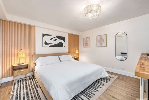 2463 Kuhio Avenue 201 Honolulu HI 96815