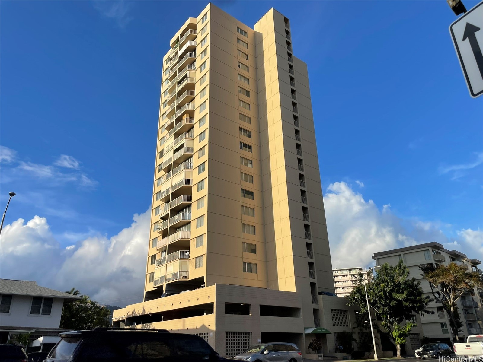 Kapiolani Royale Condominium