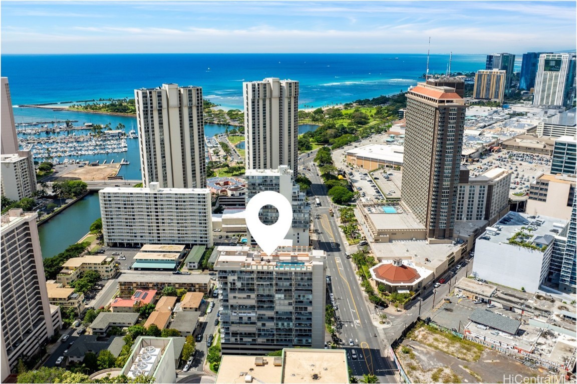 Atkinson Plaza Condominium