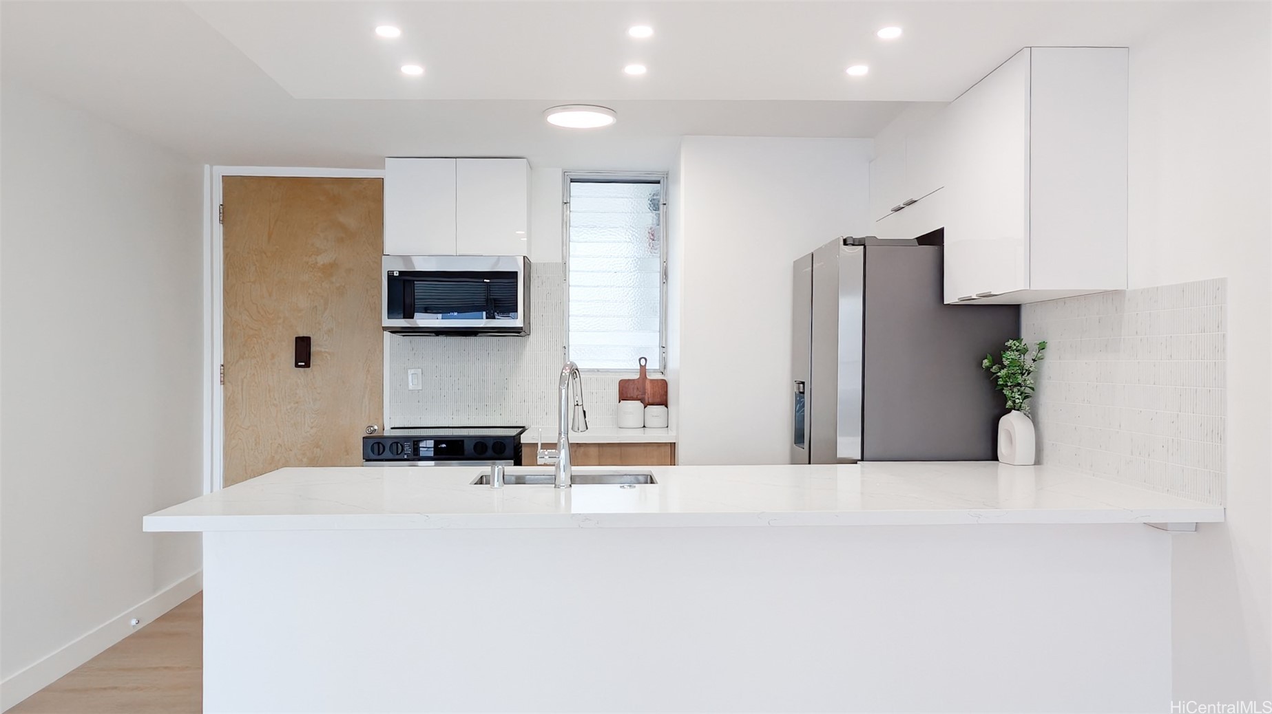 1716 Keeaumoku Street 304