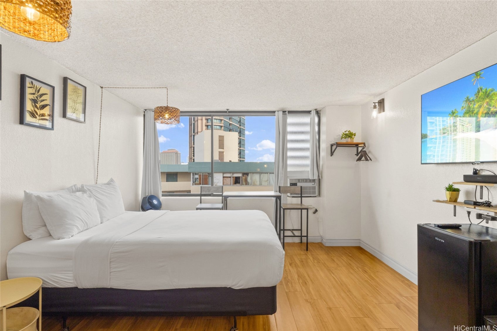 444 Niu Street 1901