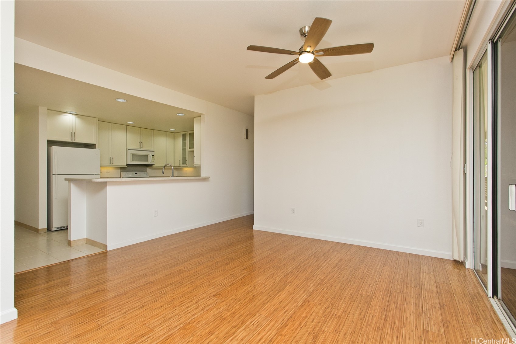 1329 Moanalualani Way 12H
