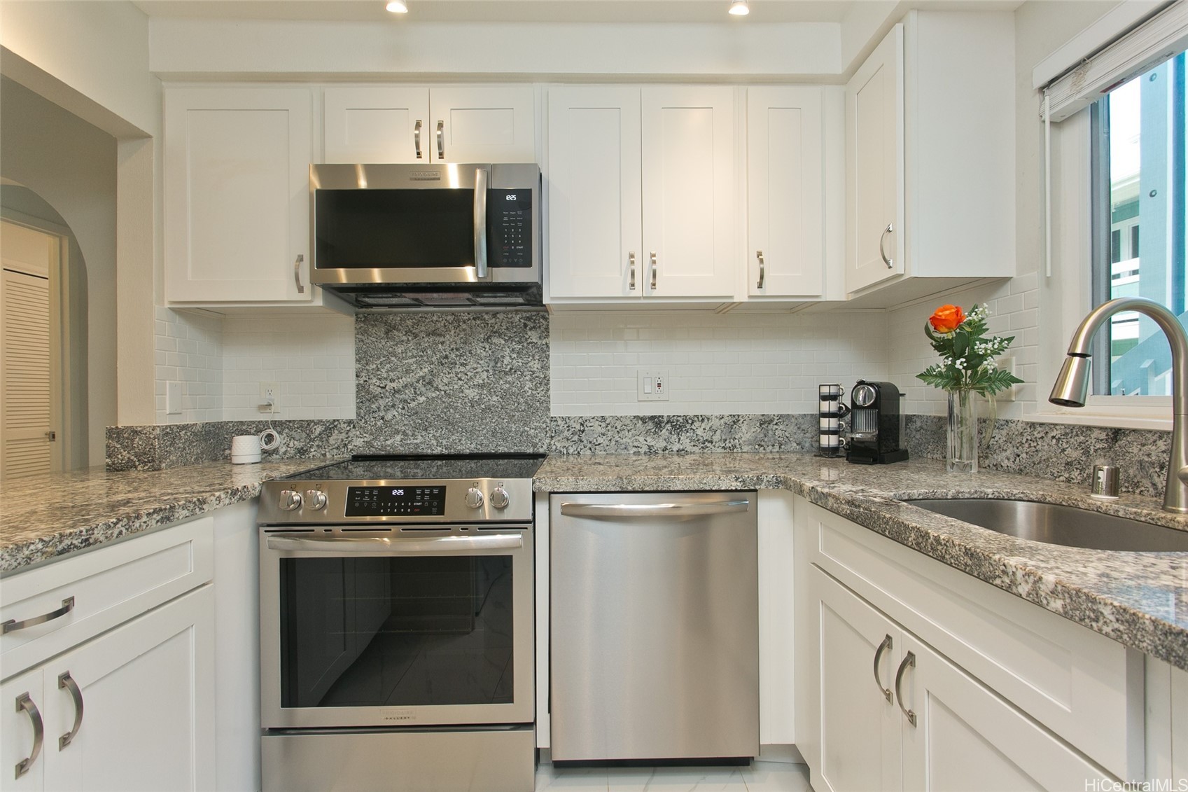 355 Aoloa Street L103
