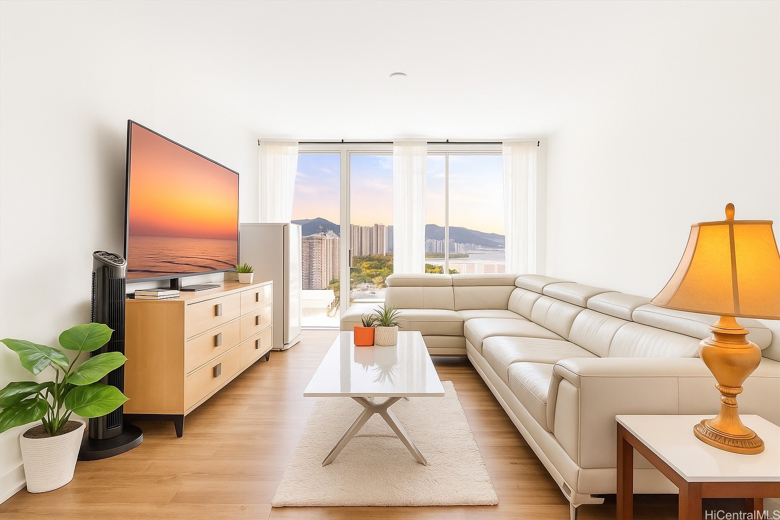 888 Kapiolani Boulevard 1512
