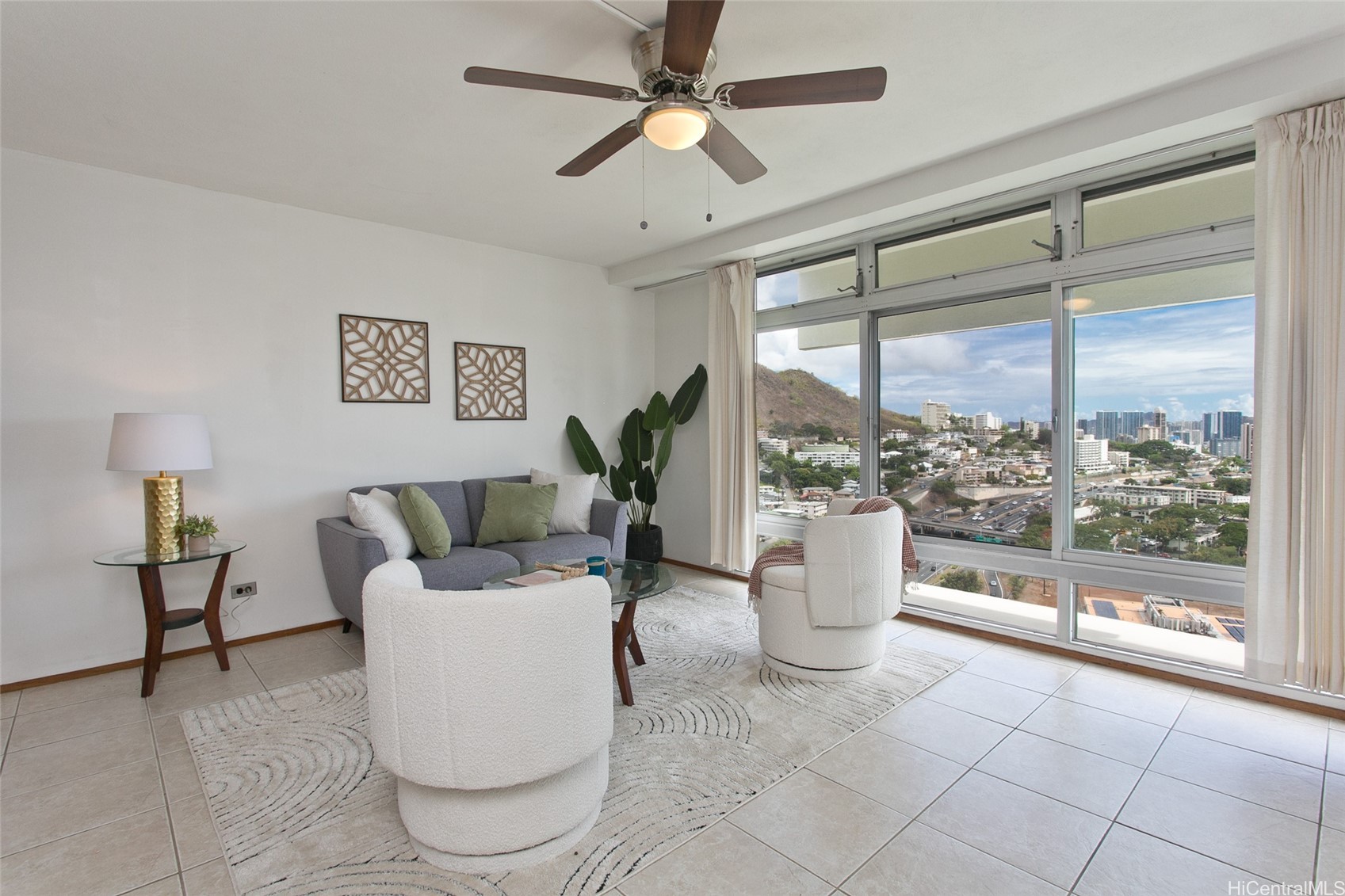 1519 Nuuanu Avenue 2241