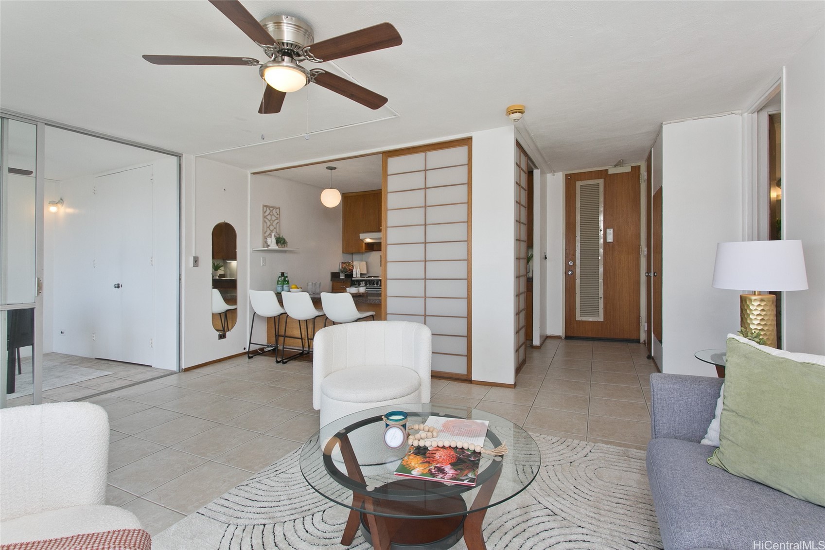 1519 Nuuanu Avenue 2241