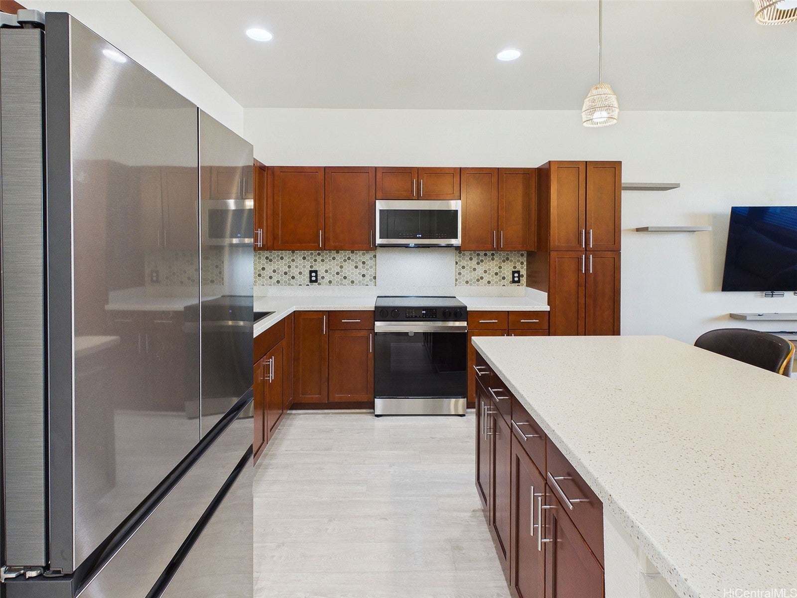 801 Kakala Street 104