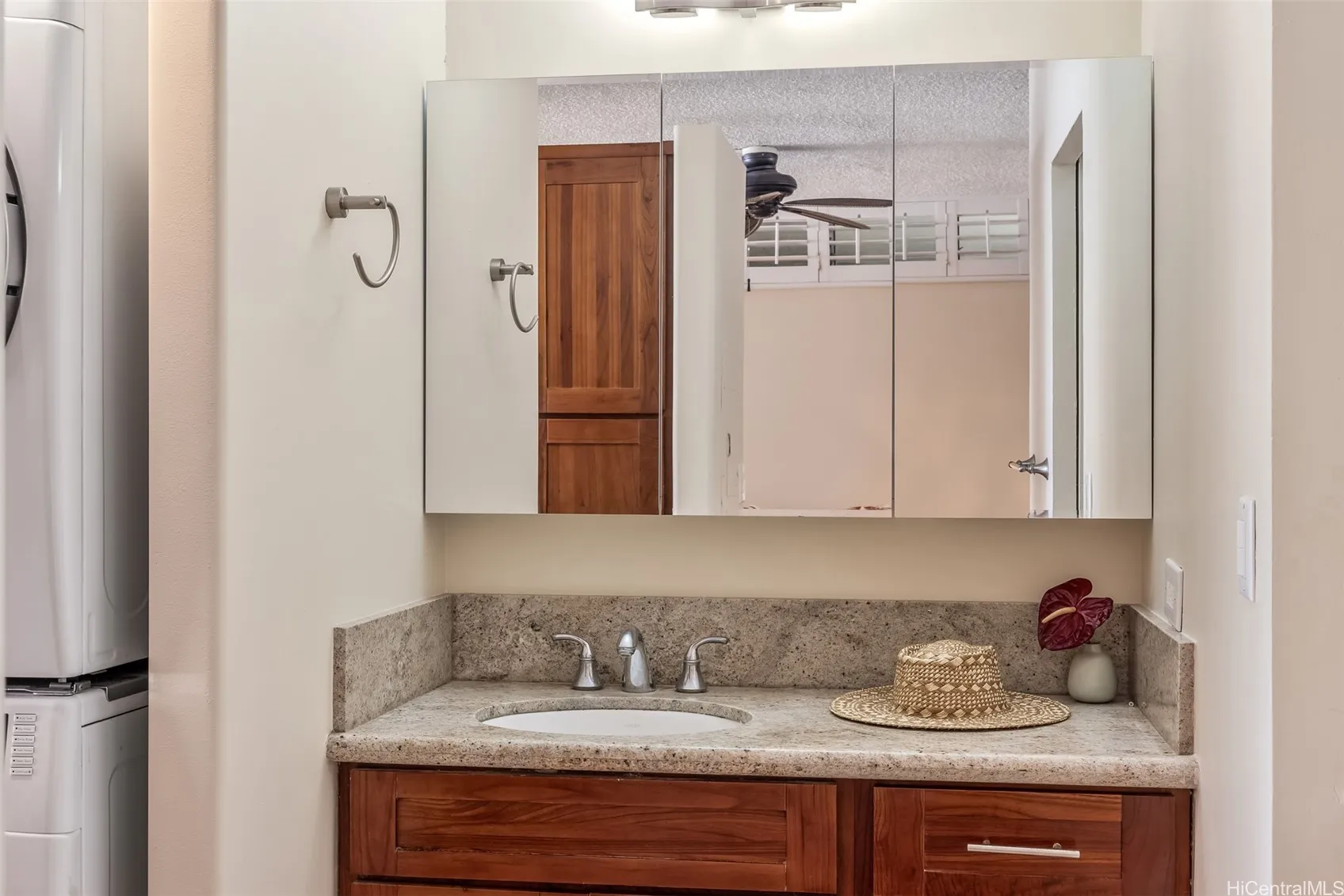 Honolulu, Hawaii 96815, United States, ,1 BathroomBathrooms,Residential,Active,134647