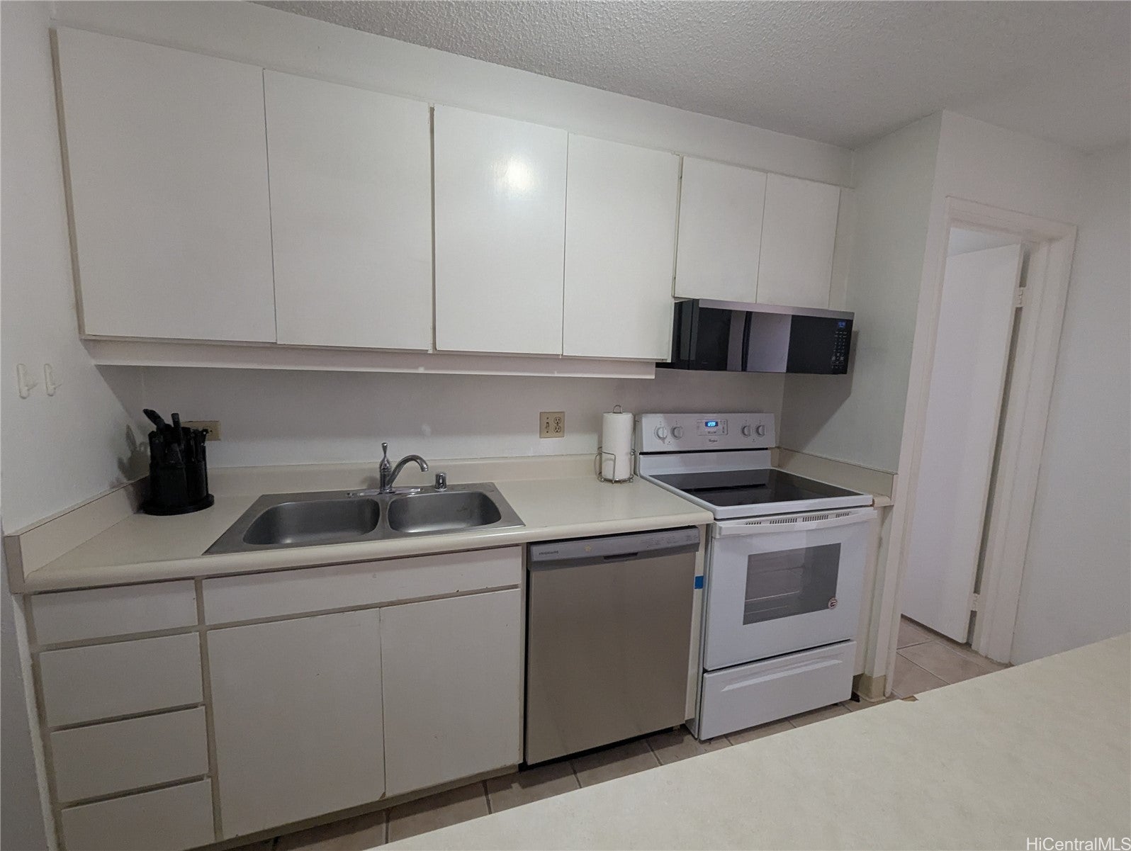 1778 Ala Moana Boulevard 1313