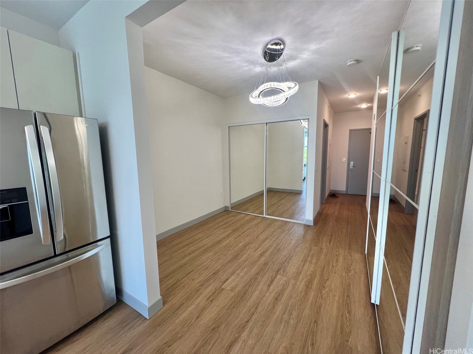 610 Ala Moana Boulevard M206