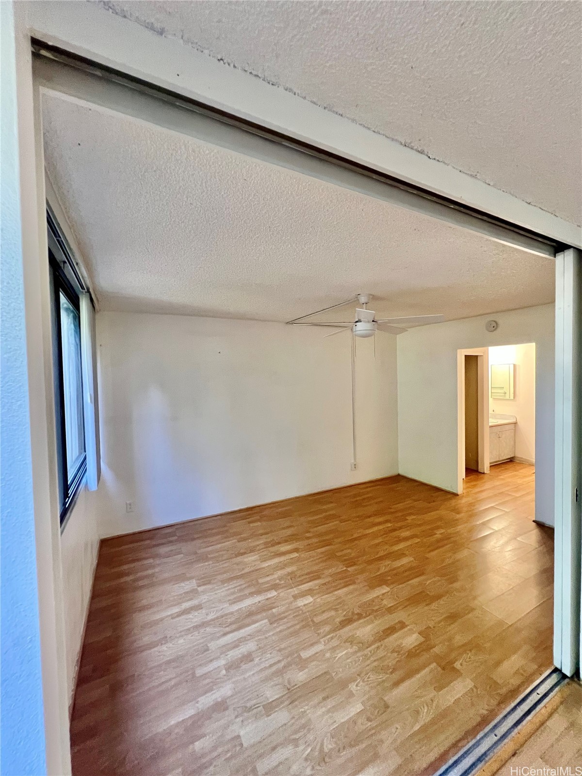 1255 Nuuanu Avenue 407