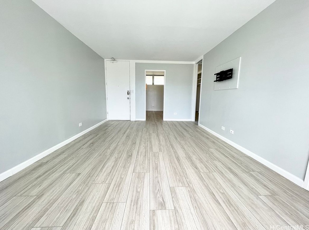 1556 Piikoi Street 506