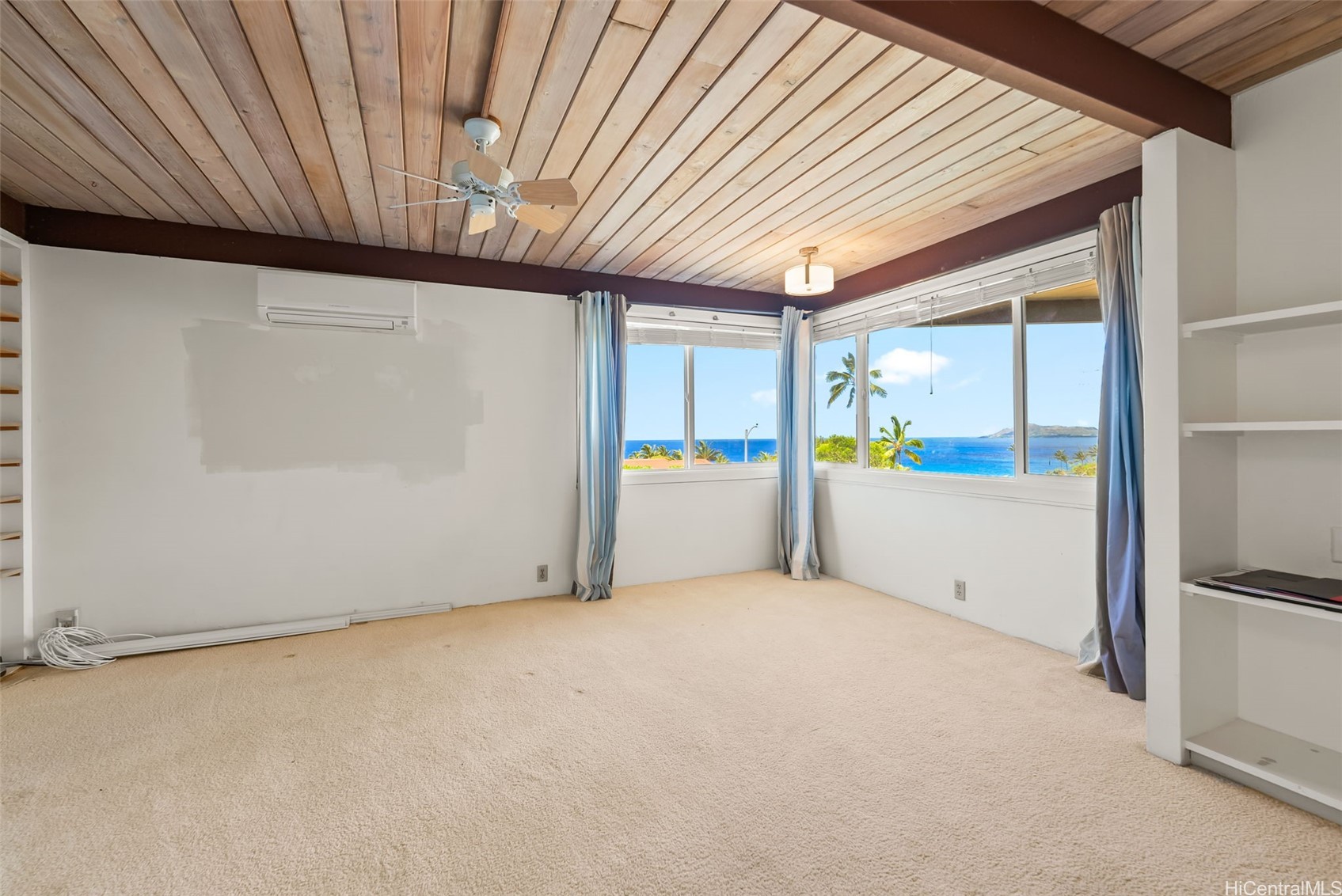 Honolulu, Hawaii, 96825, United States, 4 Bedrooms Bedrooms, ,2 BathroomsBathrooms,Residential,Active,2011425