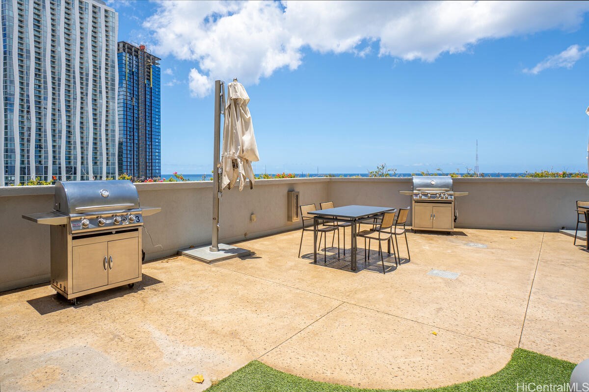 988 Halekauwila Residential Lease