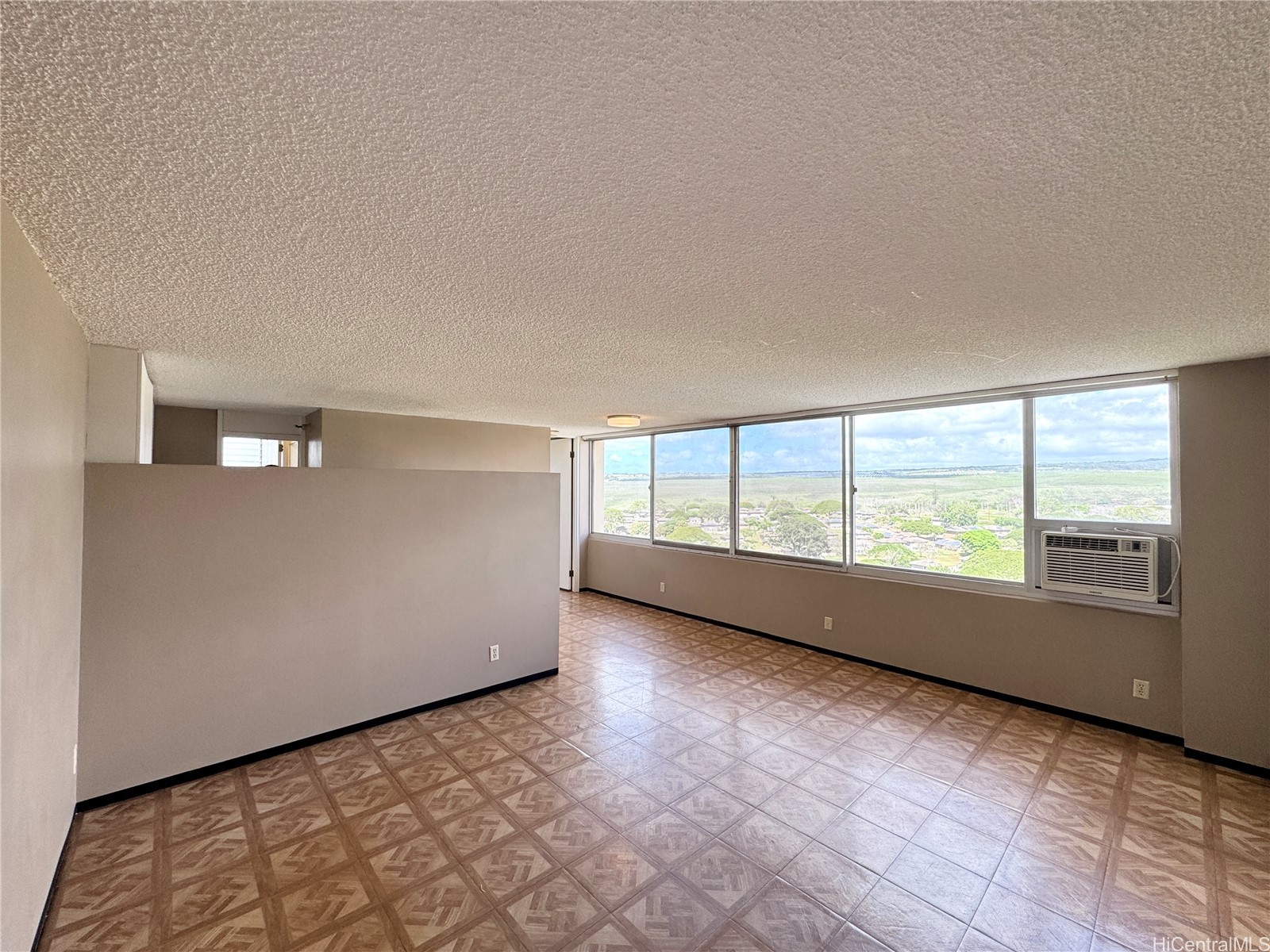 1060 Kamehameha Highway 2207A