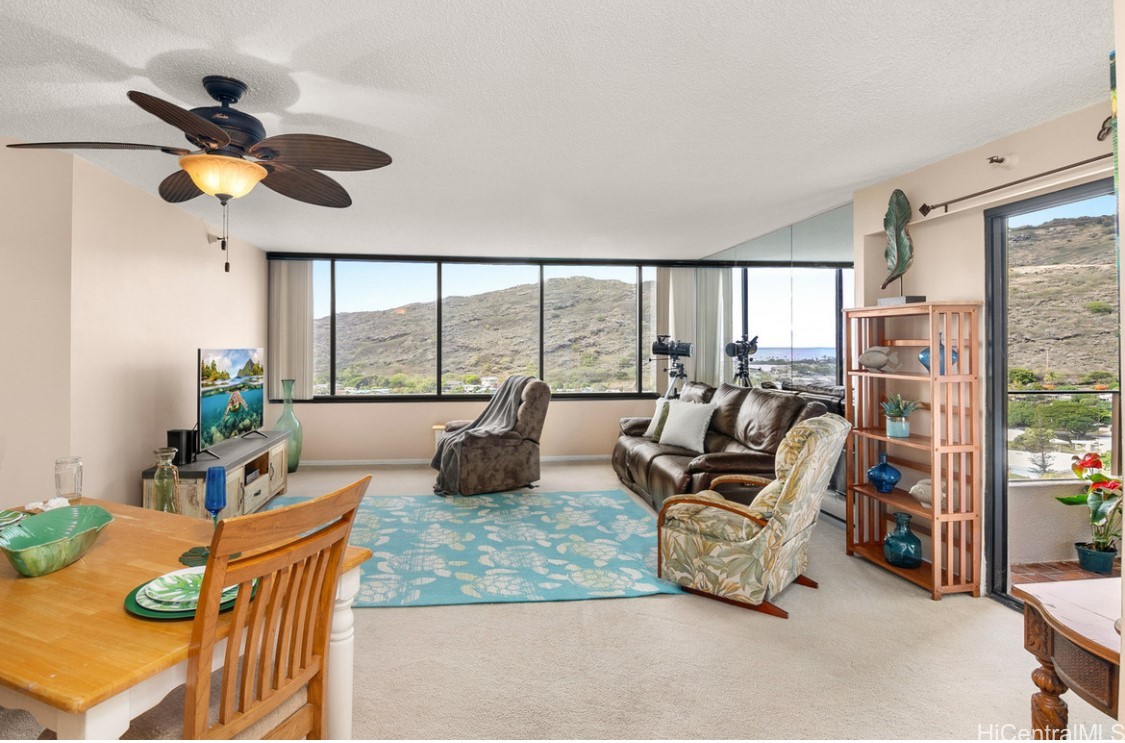 555 Hahaione Street 14C