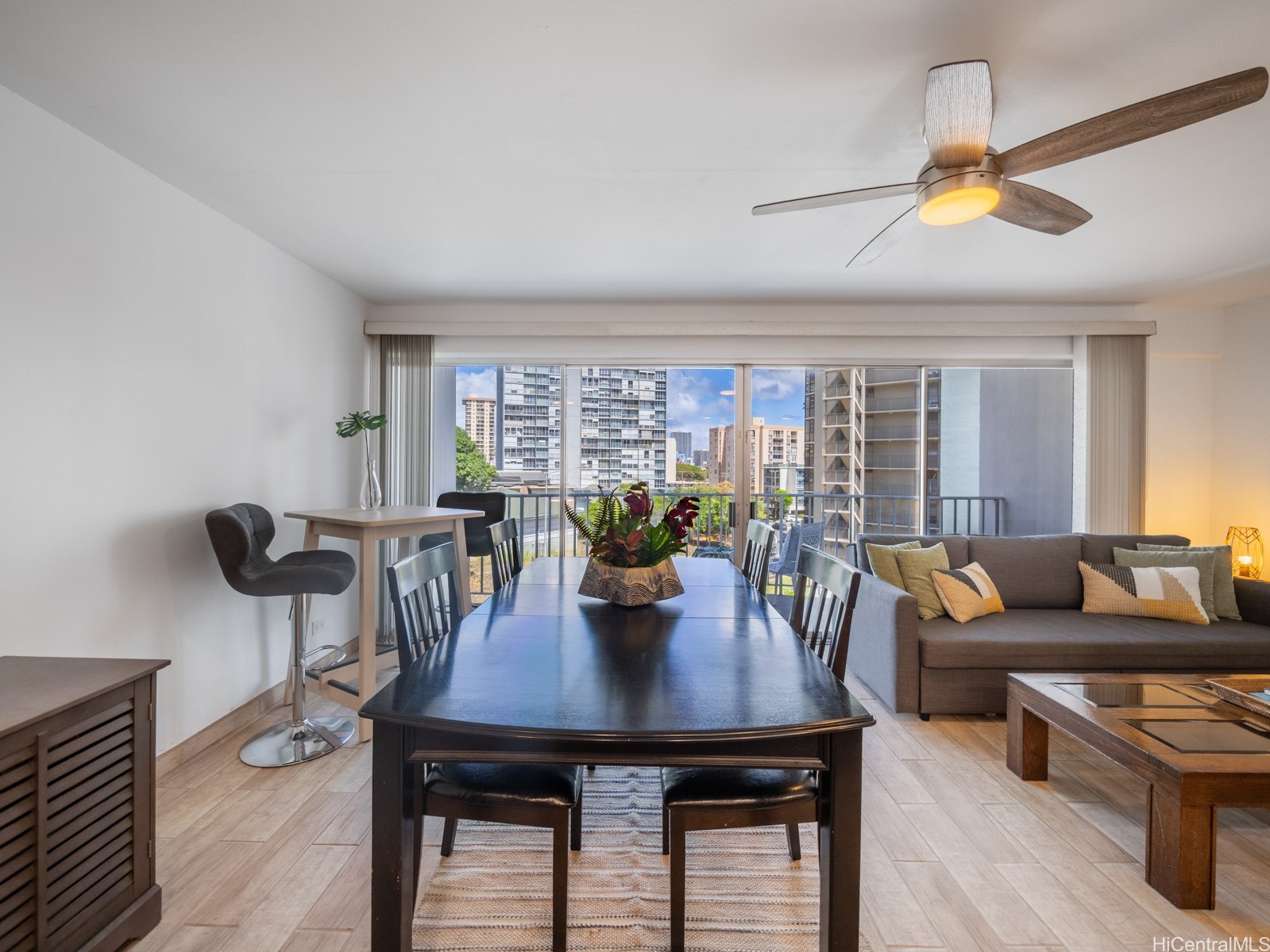 710 Lunalilo Street 402