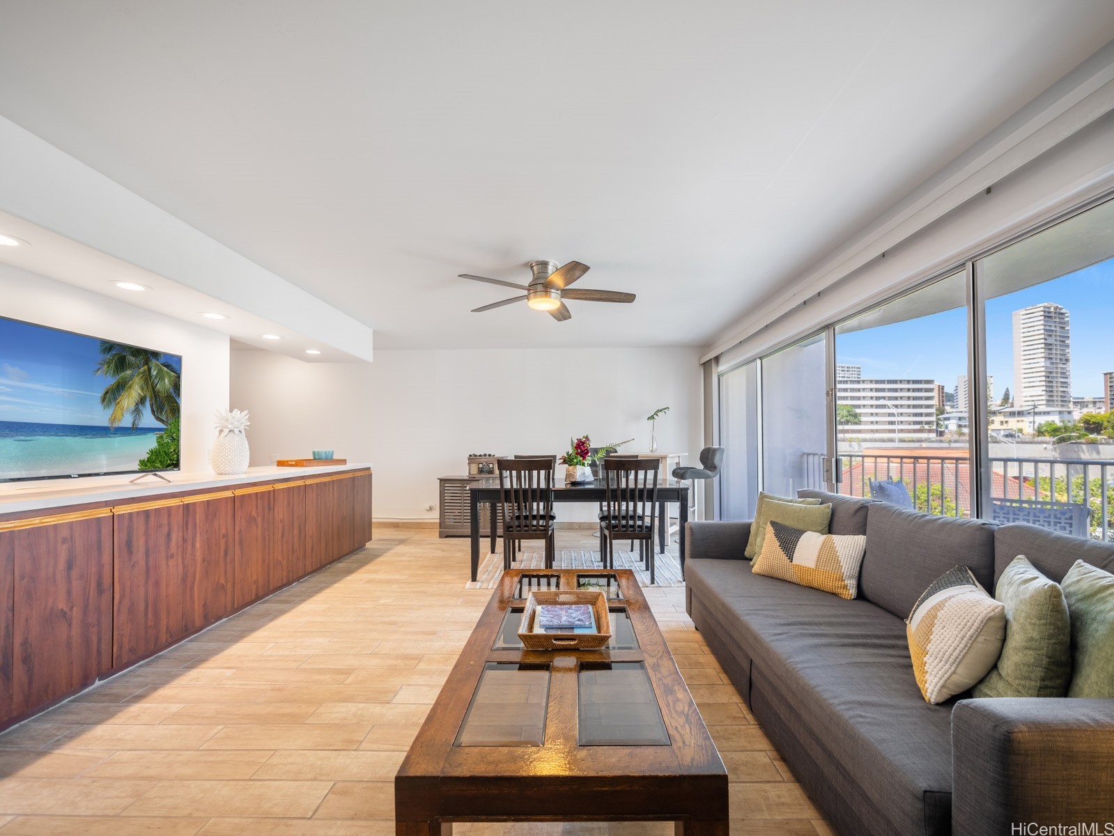 710 Lunalilo Street 402