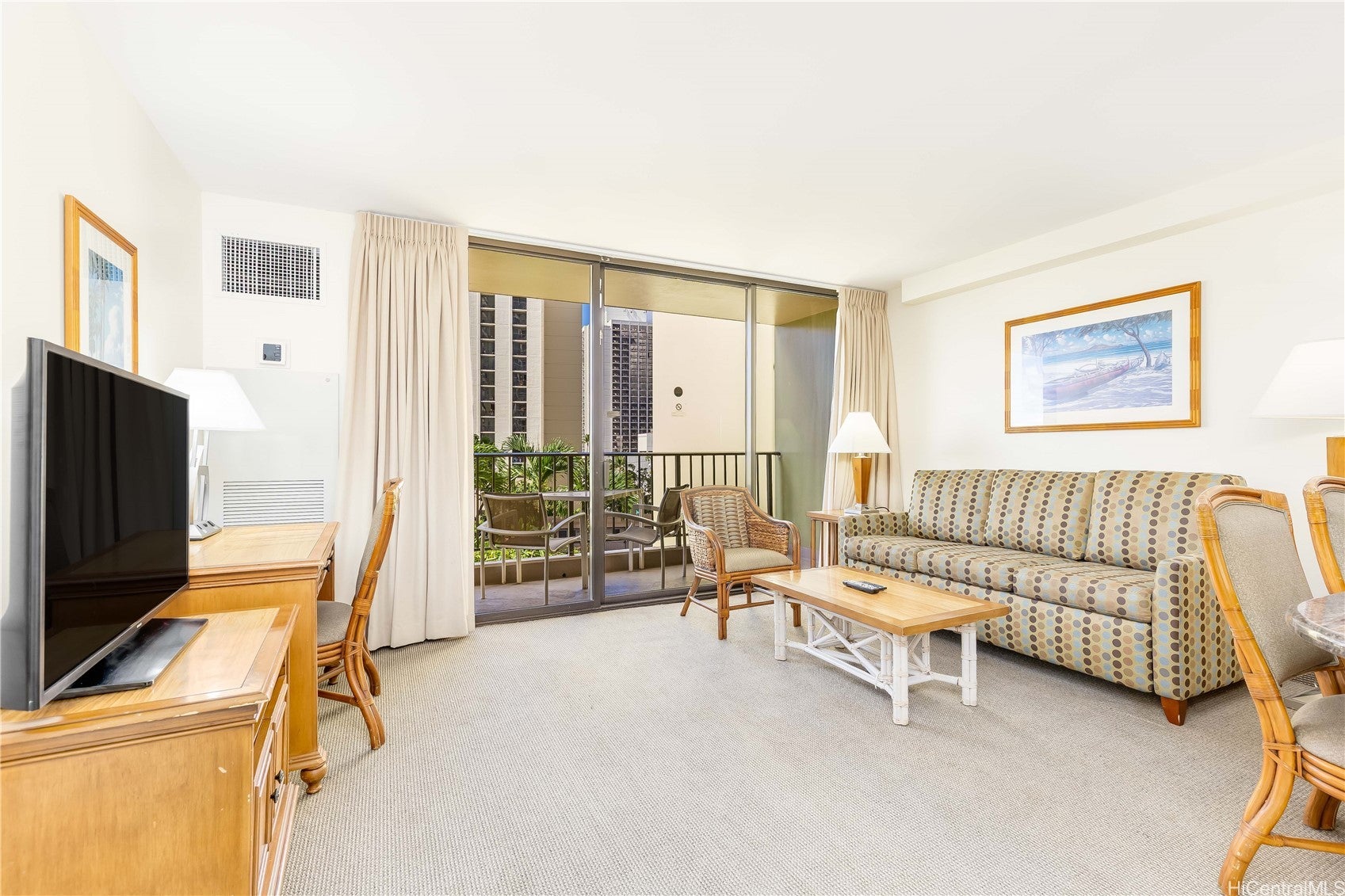 229 Paoakalani Avenue 708