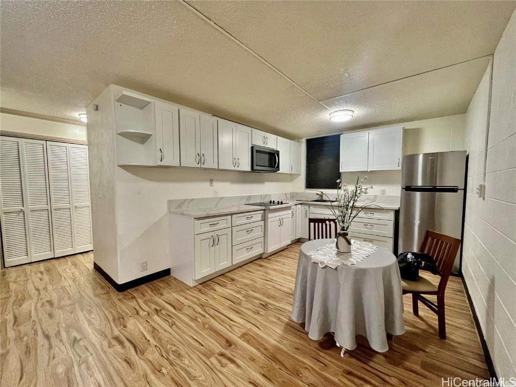 Leolua Gardens Residential Lease