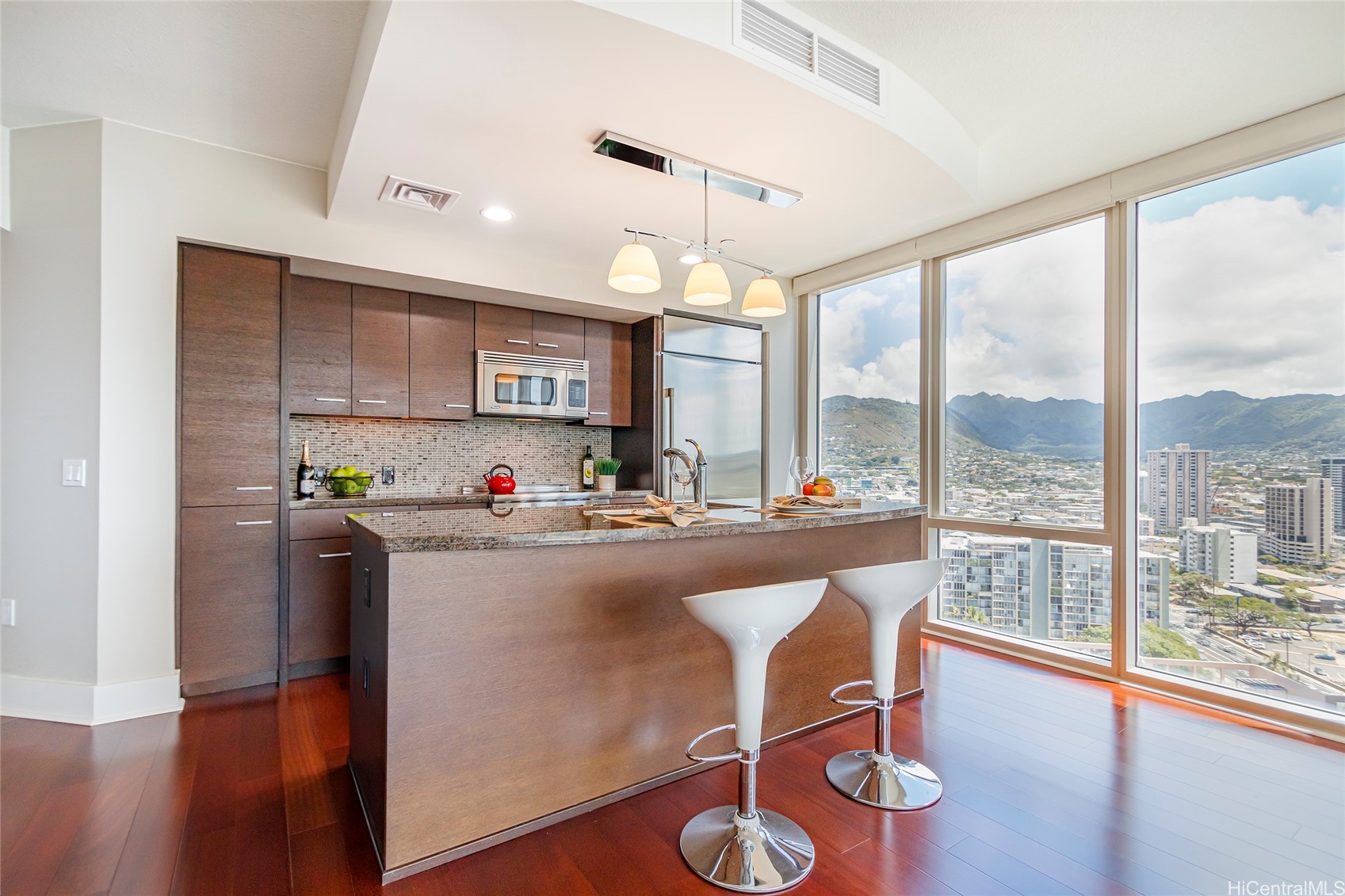 1837 Kalakaua Avenue 2204