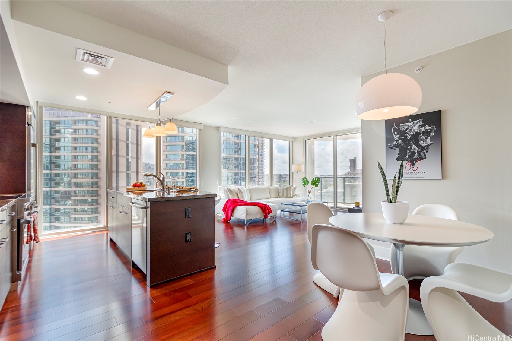 1837 Kalakaua Avenue 2204