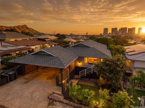 Photo of 3237 Olu Street, Honolulu, HI 96816 (MLS # 202615526)