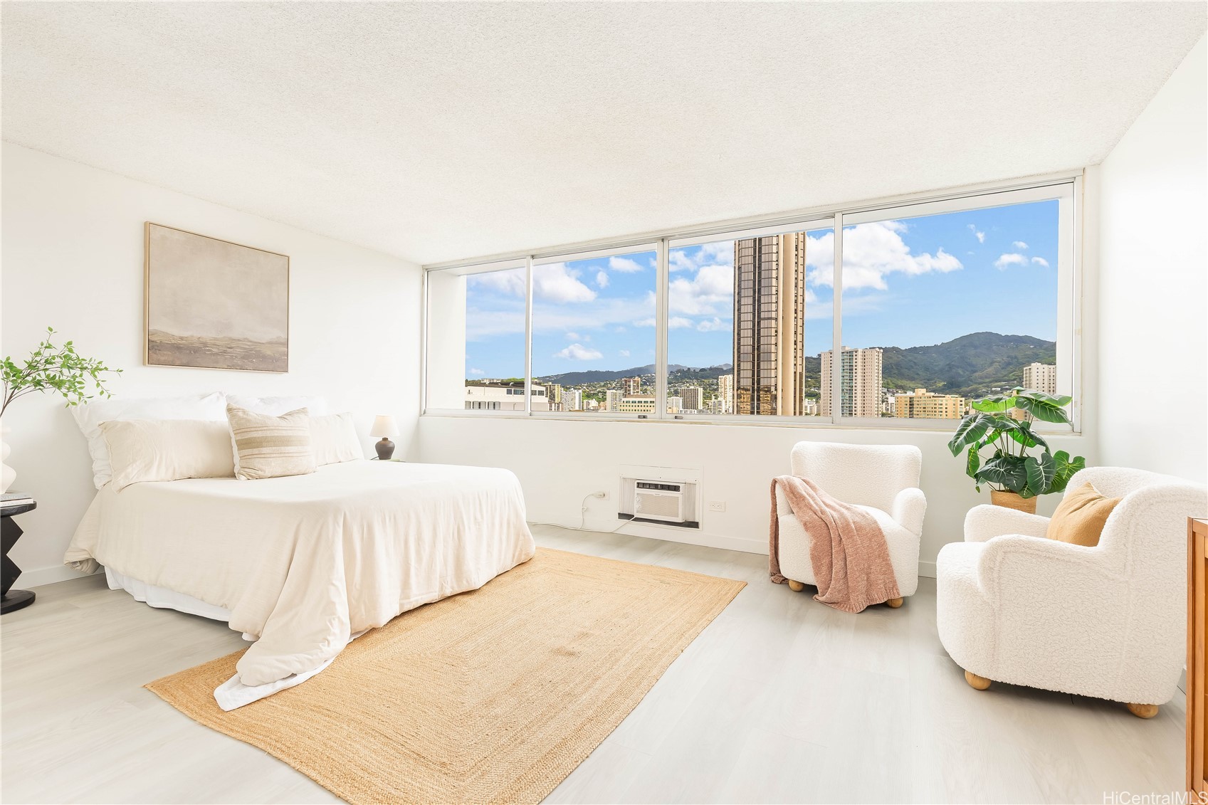 1560 Kanunu Street 1401