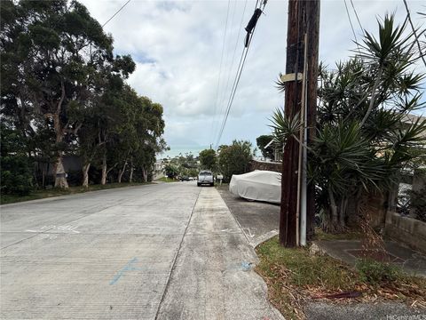 44-101 Keaalau Place Kaneohe HI 96744