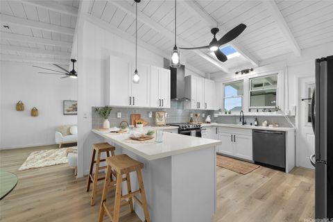 3175 Poelua Place Honolulu HI 96822