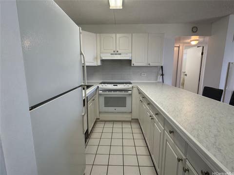 Photo of 411 Hobron Lane #2614, Honolulu, HI 96815 (MLS # 202611504)