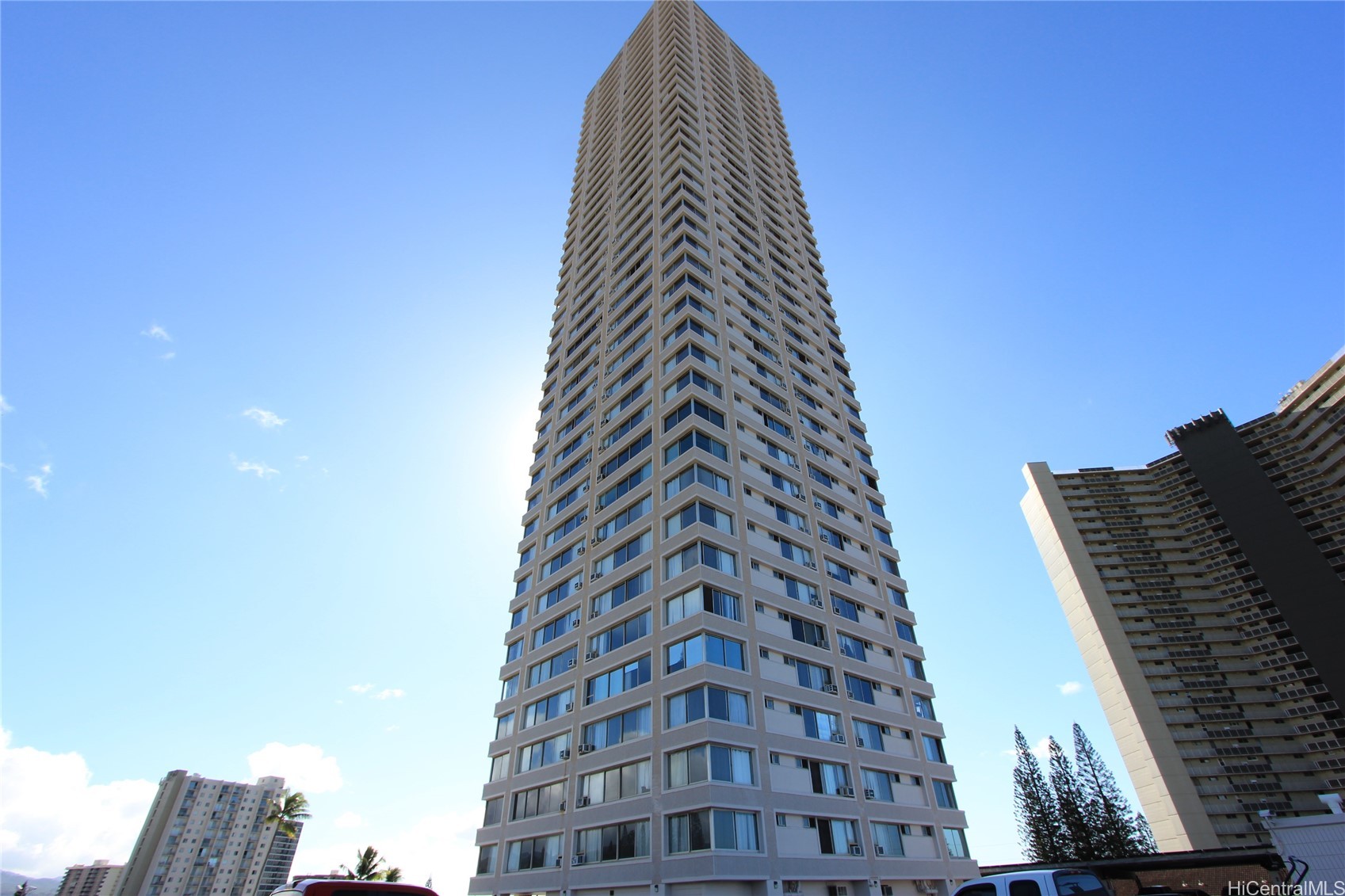 Pearlridge Square Condominium