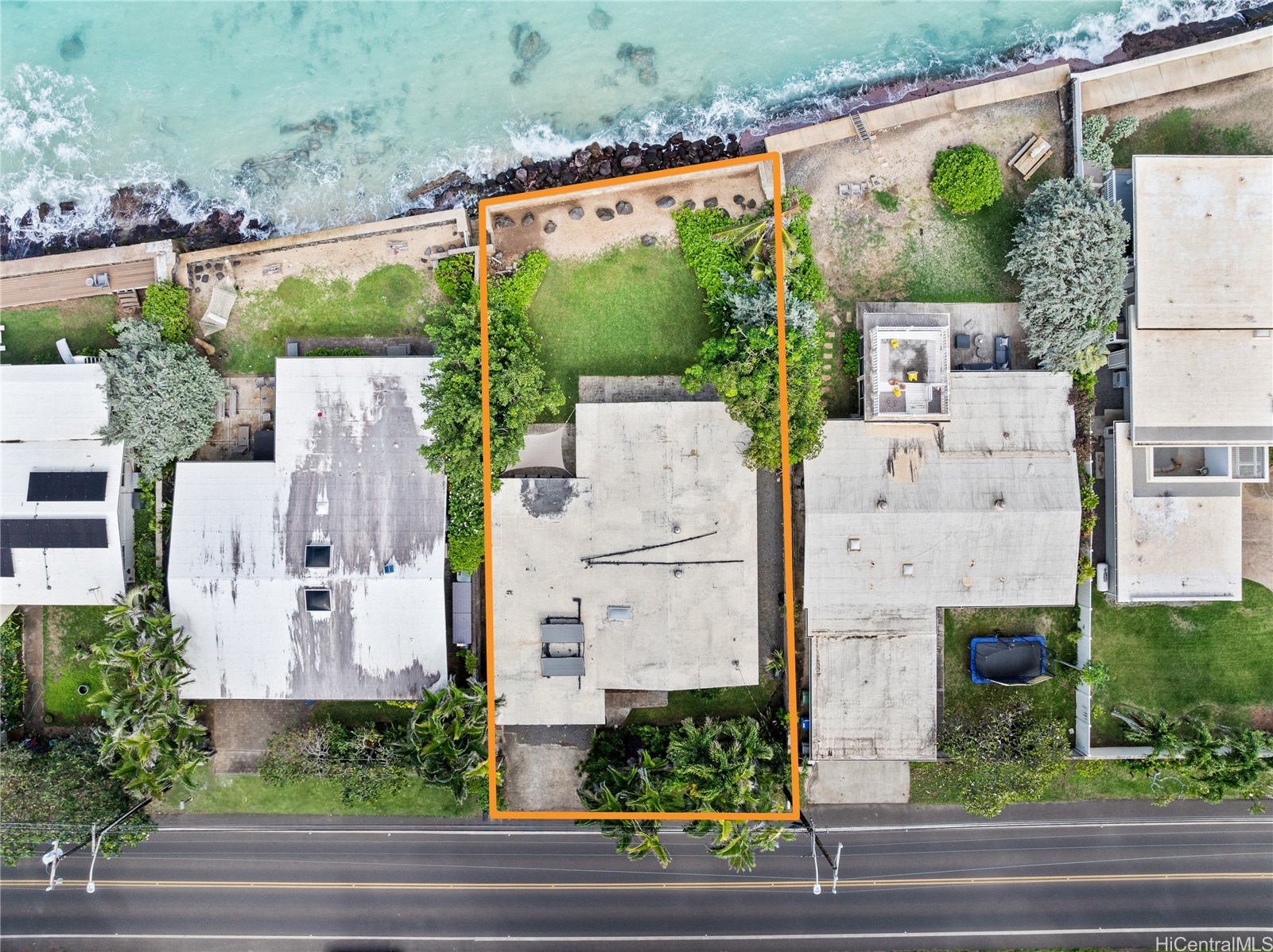 68-687 Farrington Highway