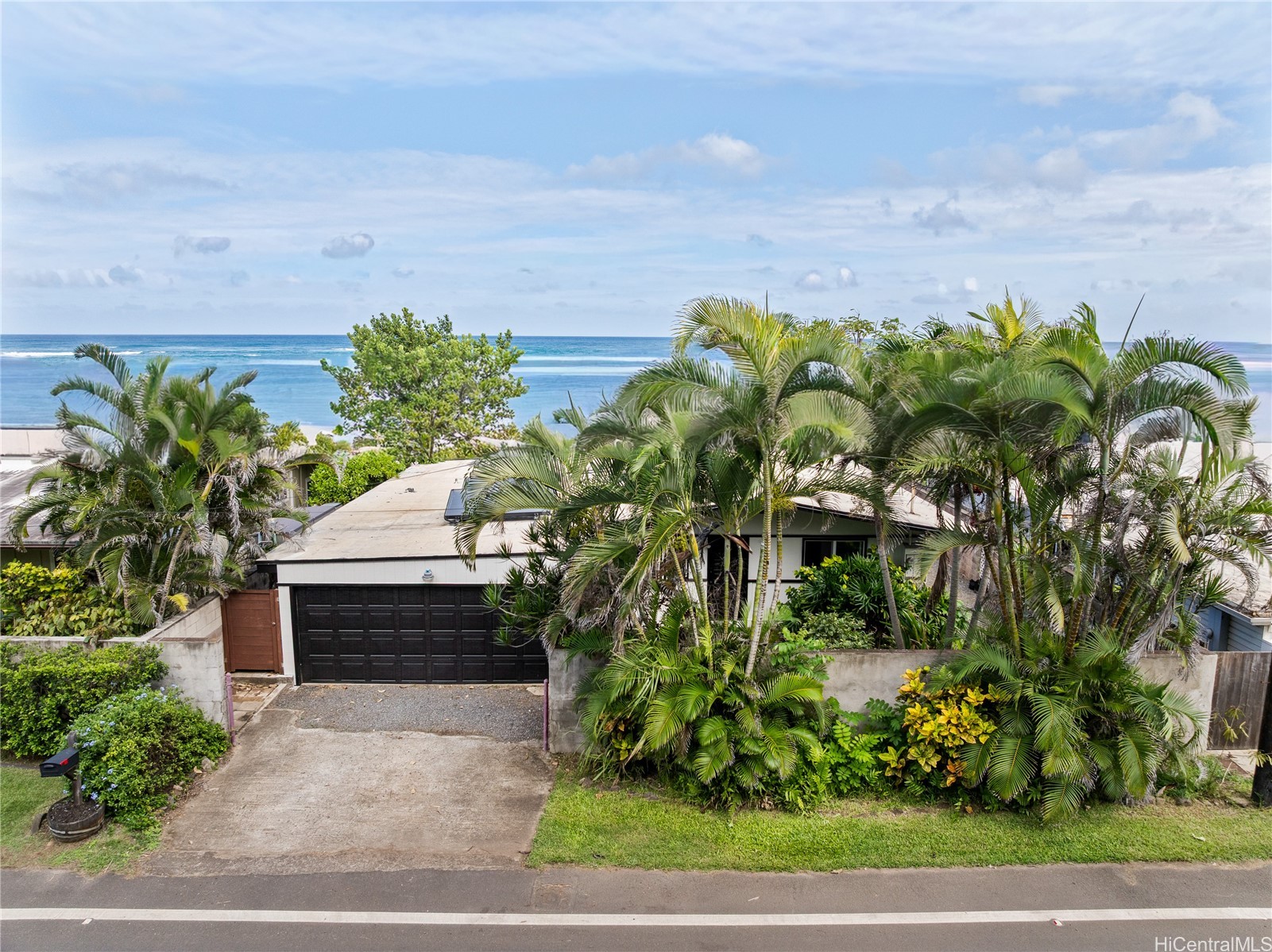 68-687 Farrington Highway