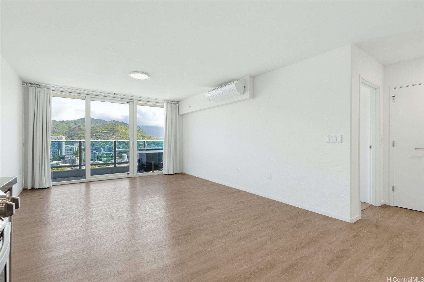 1631 Kapiolani Boulevard 3303