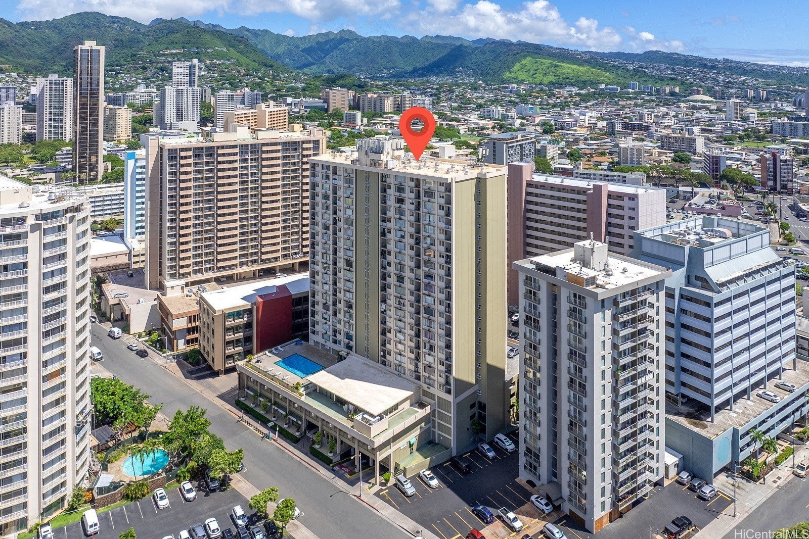 747 Amana Street 1210