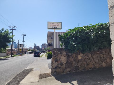 1524 Pensacola Street 210 Honolulu HI 96822
