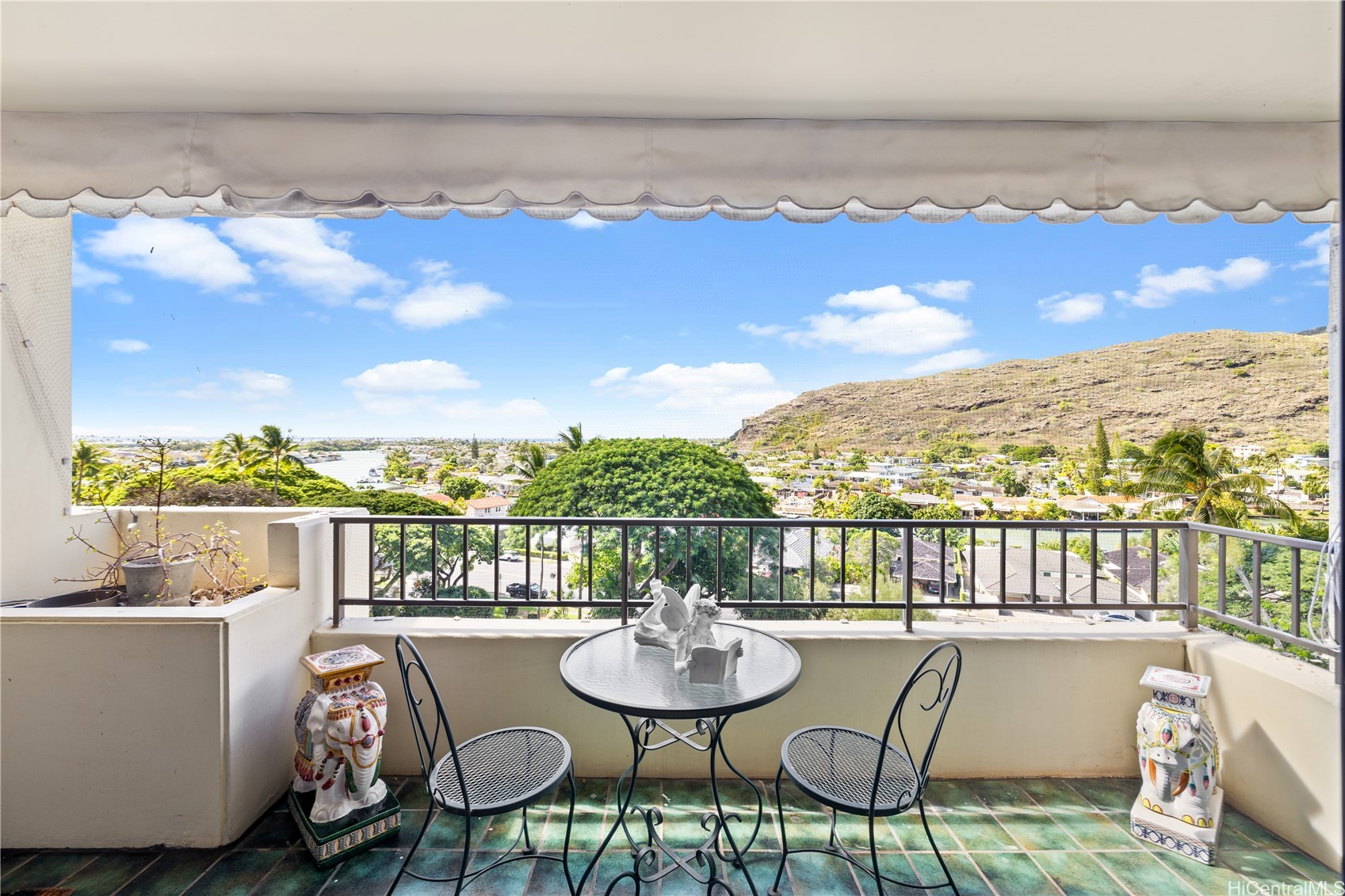 6750 Hawaii Kai Drive 505