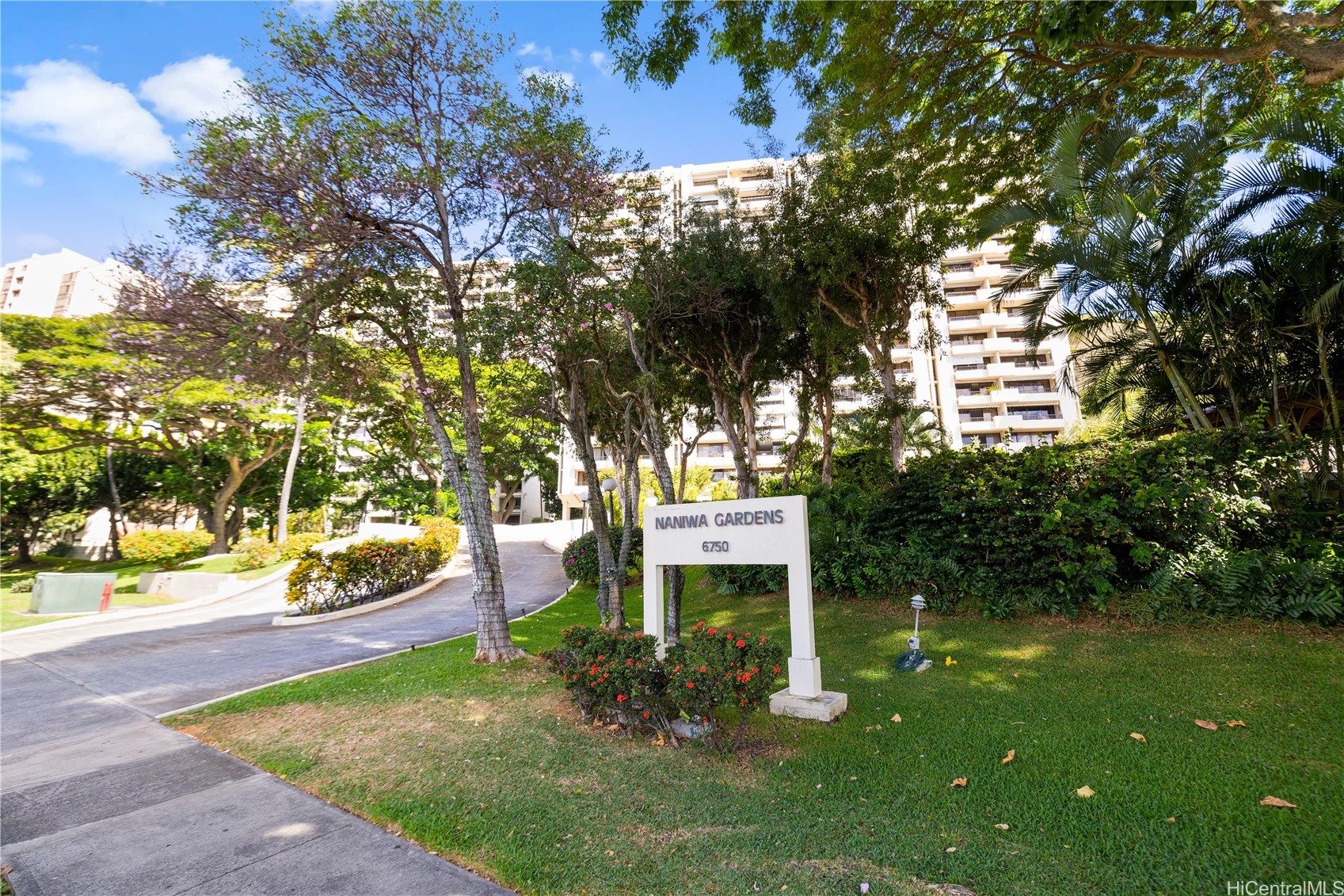 Naniwa Gardens Condominium