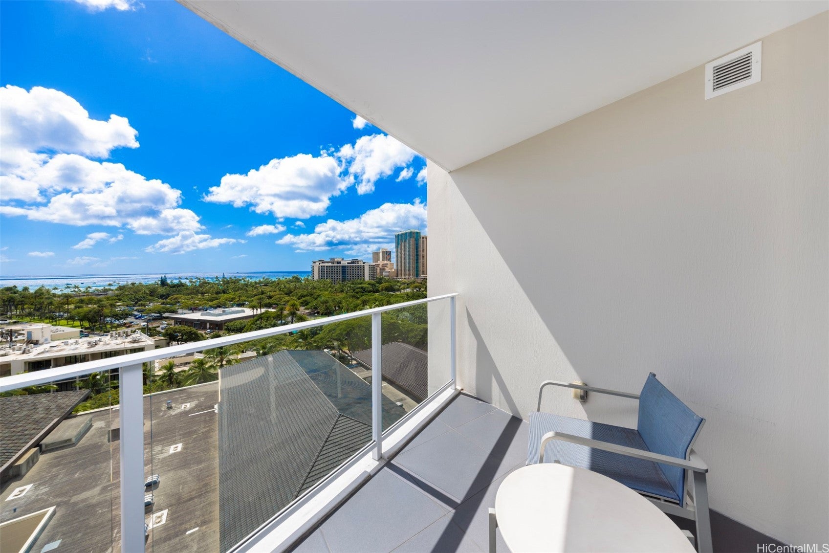 383 Kalaimoku Street 1114