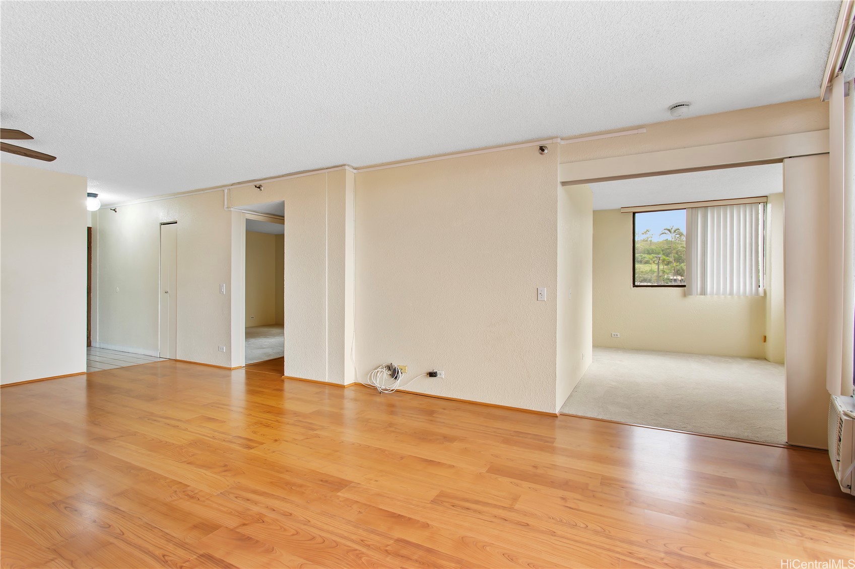 98-351 Koauka Loop C402