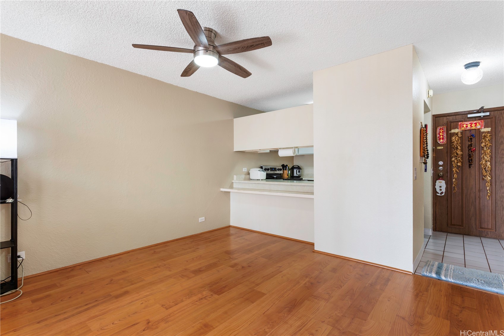 98-351 Koauka Loop C402