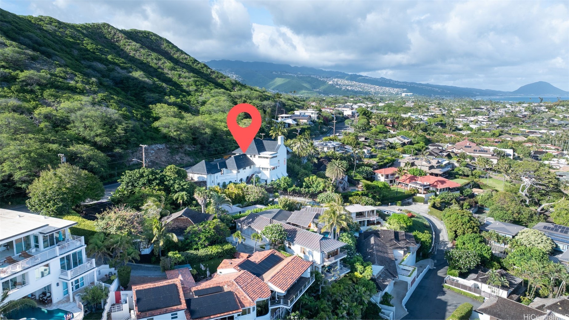 3647 Diamond Head Road